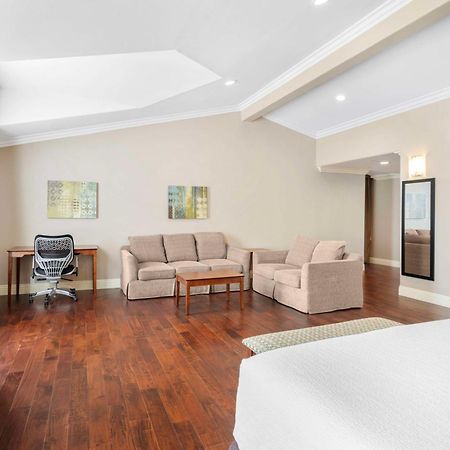 Best Western Oxnard Inn Екстериор снимка
