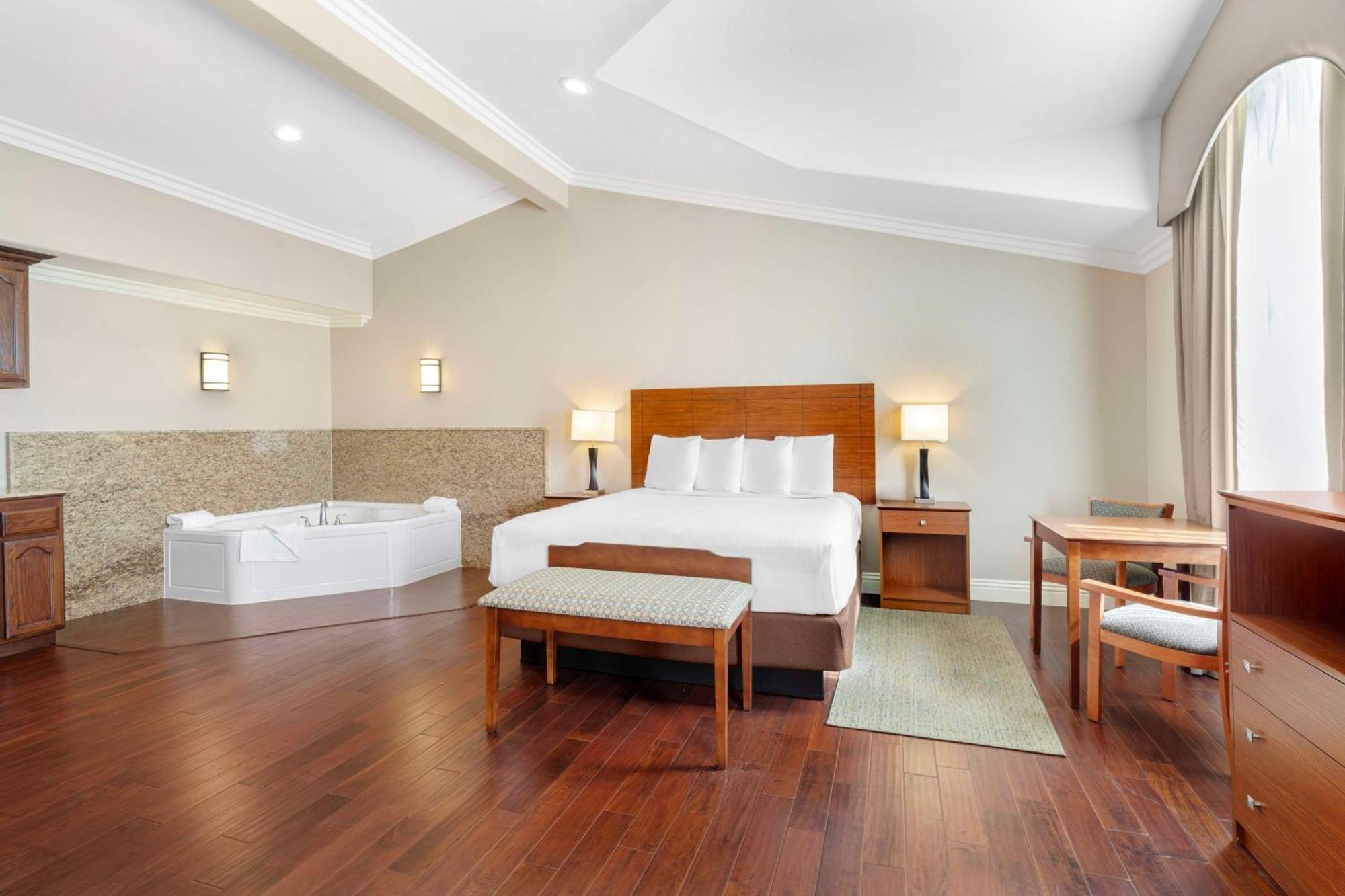 Best Western Oxnard Inn Екстериор снимка