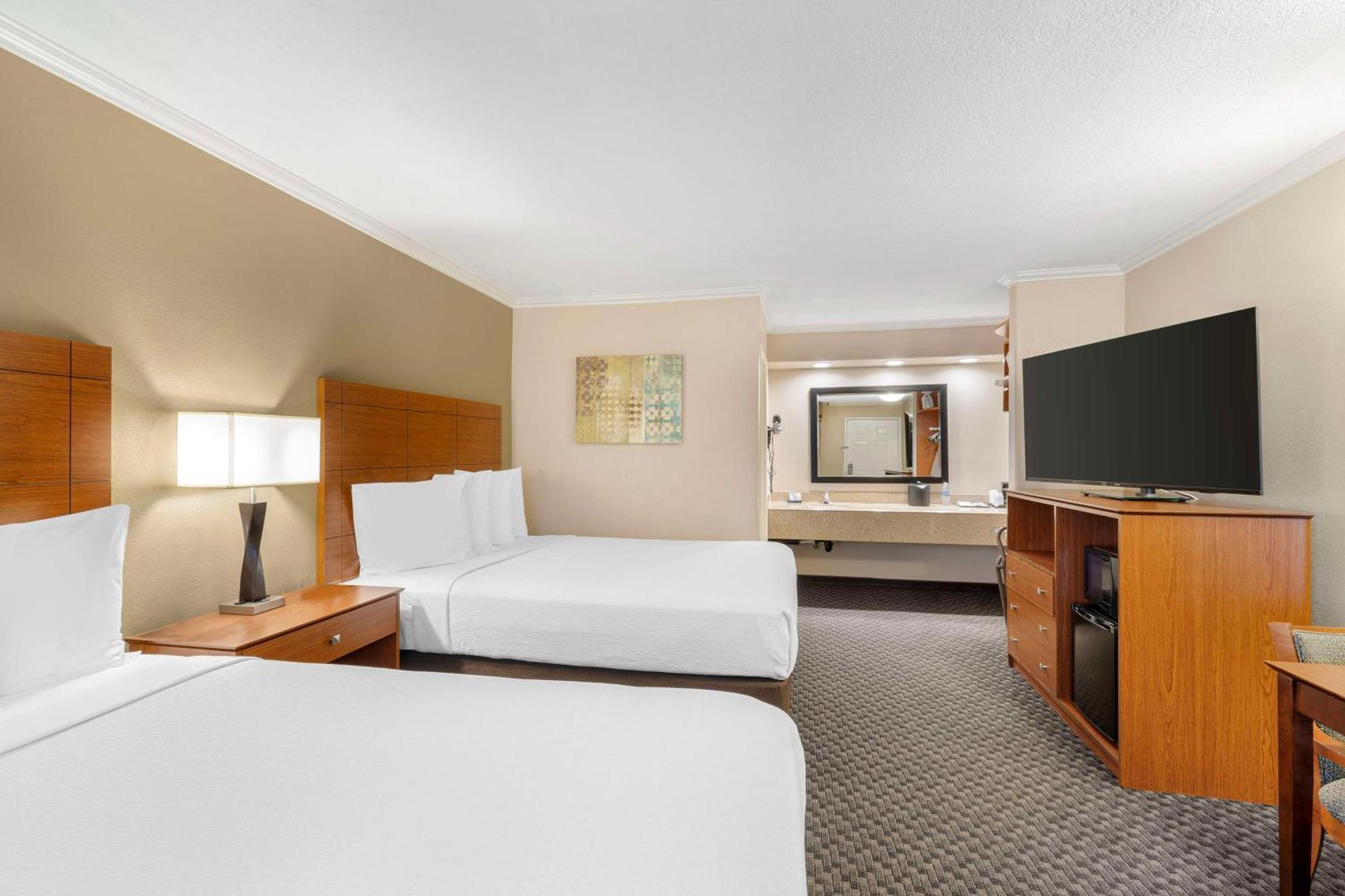 Best Western Oxnard Inn Екстериор снимка