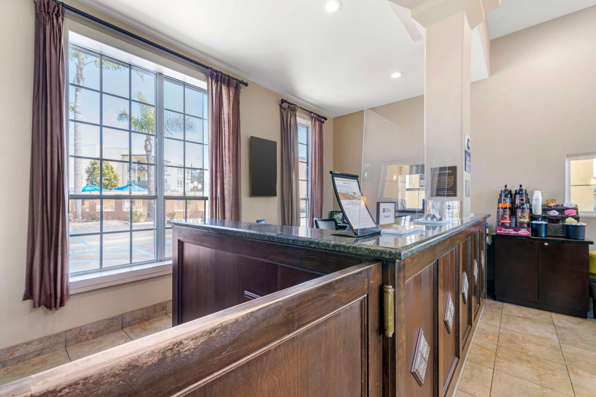 Best Western Oxnard Inn Екстериор снимка