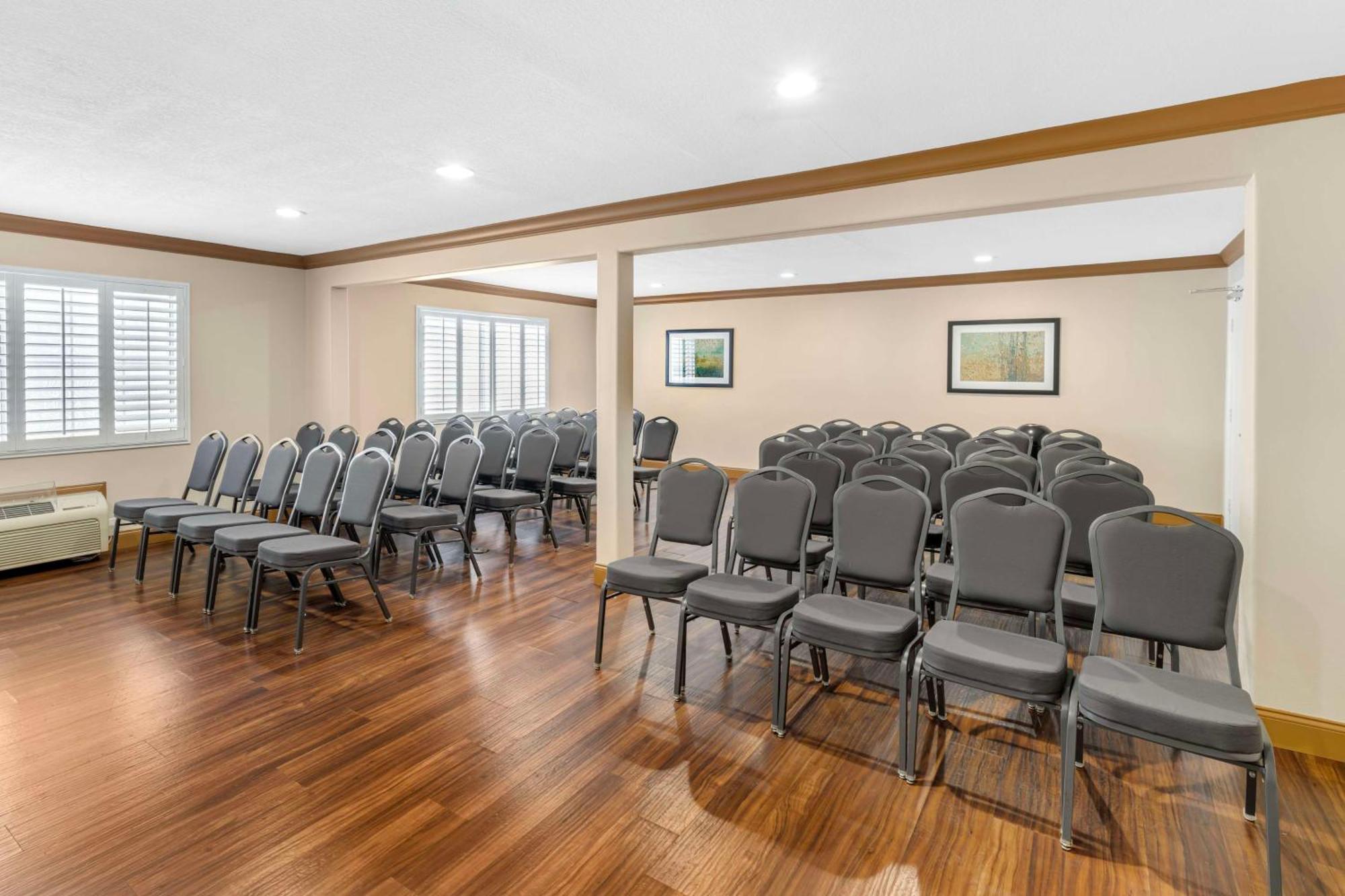 Best Western Oxnard Inn Екстериор снимка