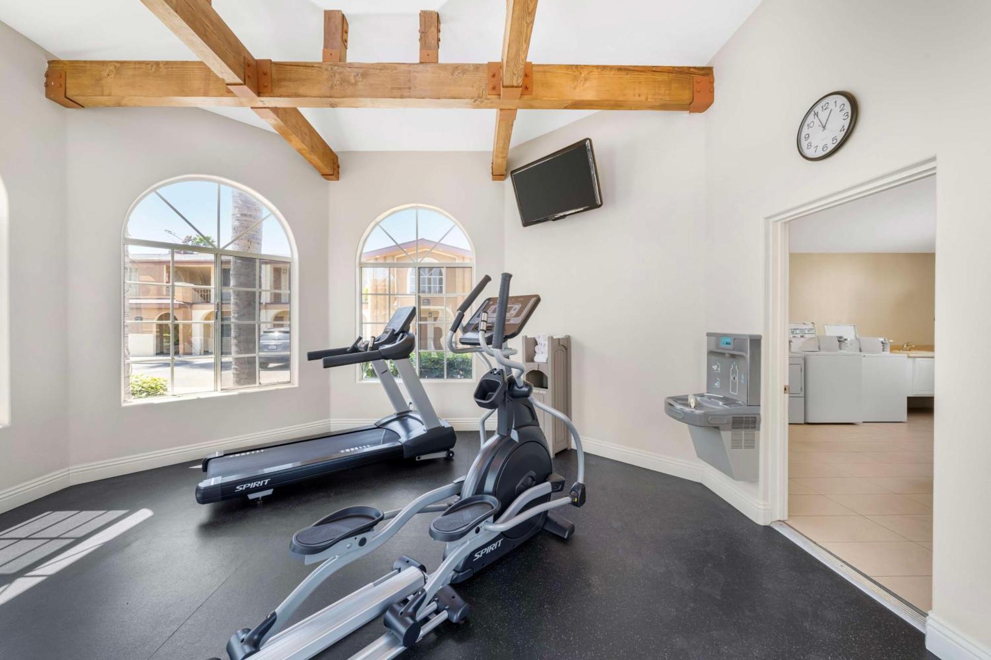 Best Western Oxnard Inn Екстериор снимка